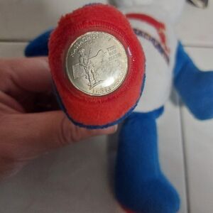 Massachusetts Quarter bear